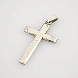 Schlichtes Kreuz aus Silber