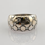 Ring aus Weißgold mit Diamanten