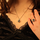 Anhänger + Kette mit Saphir und Diamanten in Weißgold