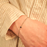 Klassisches Silberarmband mit Granat