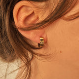 Moderne Creolen aus Gold mit Diamanten