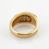 Eleganter Goldring mit 15 Diamanten