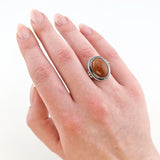 Klassicher Silberring mit Goldfluss-Cabochon aus den 1970er Jahren