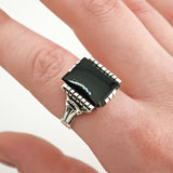 Rechteckiger Herren Ring aus Silber mit Onyx im Art-Déco-Stil