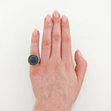 Silberner Designer-Ring mit Lapis Lazuli