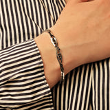 Luxuriöses Silberarmband mit Saphiren