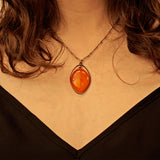 Jugendstil-Kette aus Silber mit Bernstein