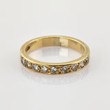 Klassischer Goldring mit 9 Diamanten – eleganter Memoire-Ring
