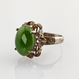 Silberring mit grünem Cabochon im Stil des Jugendstil