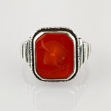 Klassischer Ring aus Silber mit Karneolgemme
