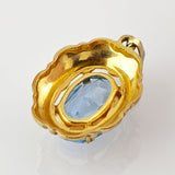 Ornamentaler Anhänger aus Gelbgold mit Aquamarin