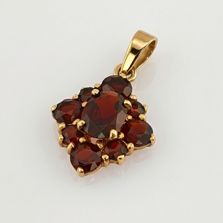 Granat Schmuck