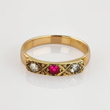 Antiker Goldring mit Rubin und Diamanaten
