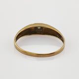 Goldring mit Diamantakzent