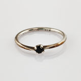 Solitär Silberring mit blauem Stein