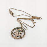 Silberkette mit Blumenmedaillon