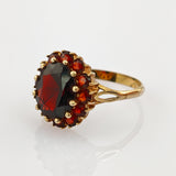 Vintage-Goldring mit Granatblüte