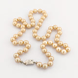 Perlenkette mit Silberverschluss und Zuchtperlen um 1960