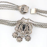 Filigraner Trachtenschmuck aus Silber mit Granaten, um 1950