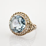 Weißgoldring mit Topas um 1970