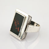 Silberring mit rechteckigem Blutstein, dunkelgrün mit roten Sprenkeln, poliert